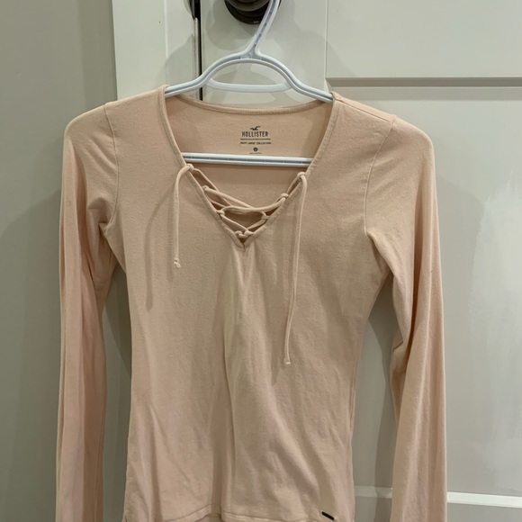 Must have everyday long sleeve - Picture 2 of 3